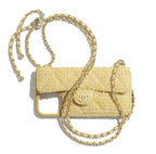 Zijaanzicht van het luxe telefoonhoesje met ketting
